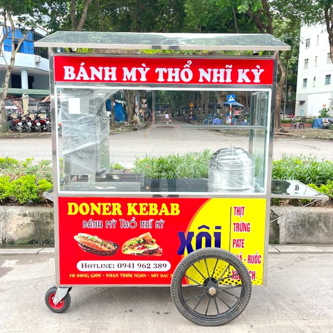 Nên chọn xe bán xôi bằng tre hay inox