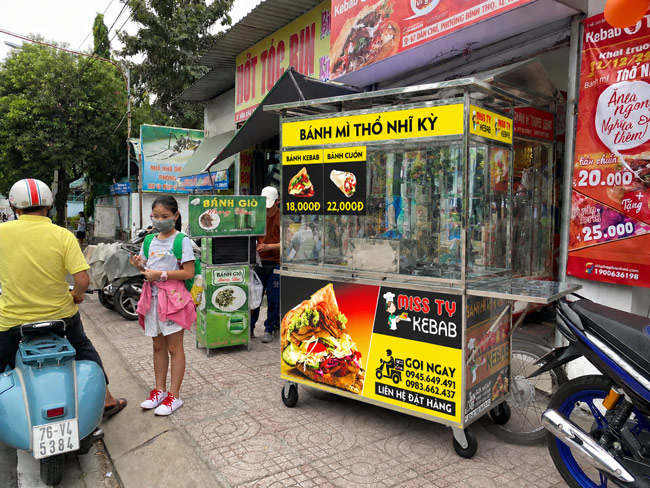 Tạo nền tảng xây dựng điểm bán riêng