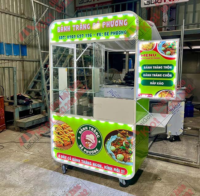 Tủ kính bán bánh tráng