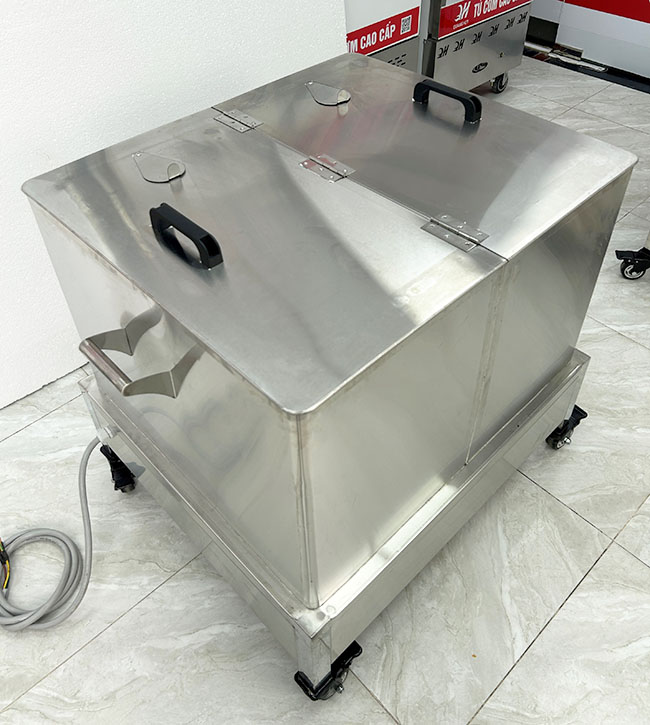 Vệ sinh nồi sau khi kết thúc ca