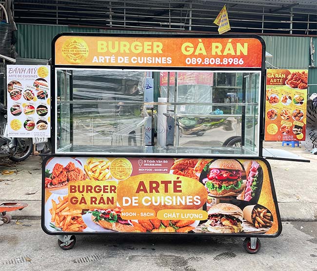 Xe bán burger gà rán Arte 1m8 mái bằng khả năng mở rộng menu