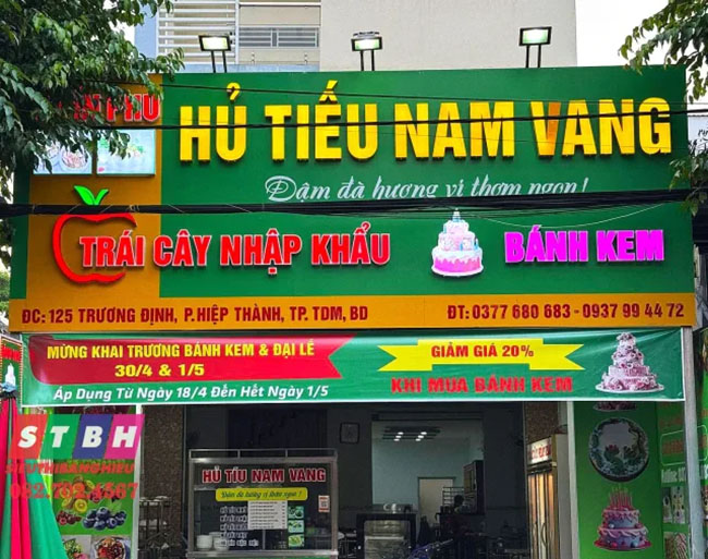Bảng hiệu hủ tiếu hộp đèn phát sáng