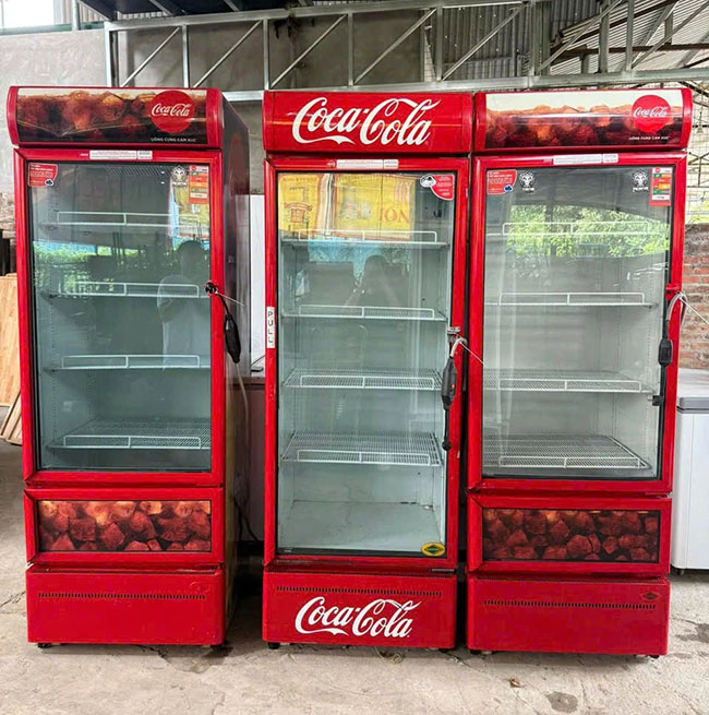 Các bước sửa chữa tủ mát coca cola tại Quang Huy
